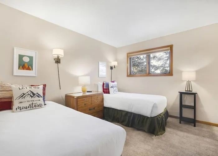 Rmr: Yarrow 2322 In The Aspenswilsonwy Apartment