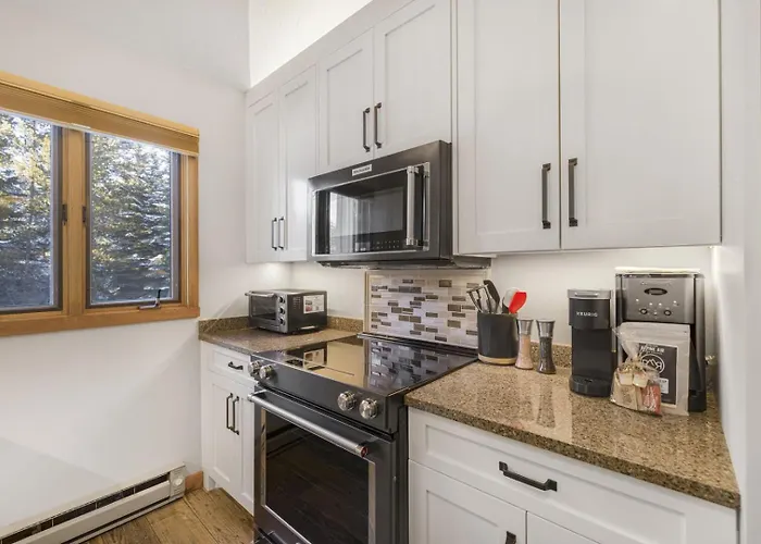 Apartment Rmr: Yarrow 2322 In The Aspenswilsonwy