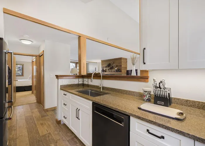 Apartment Rmr: Yarrow 2322 In The Aspenswilsonwy Wilson
