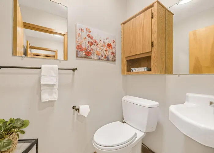 Rmr: Yarrow 2322 In The Aspenswilsonwy Apartment *